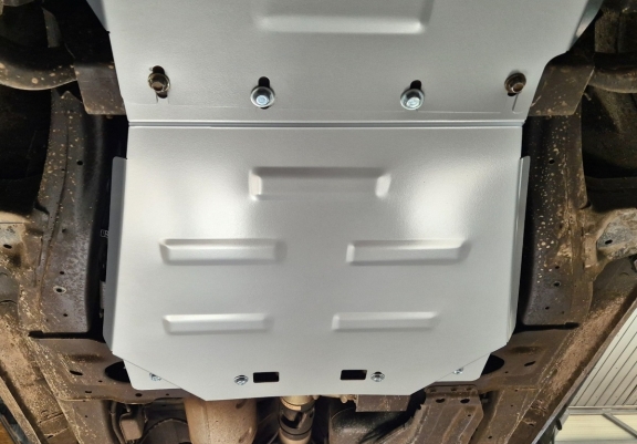 Steel gearbox guard for Isuzu D-Max