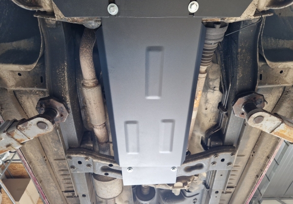 Steel gearbox guard for Jeep Cherokee - KJ