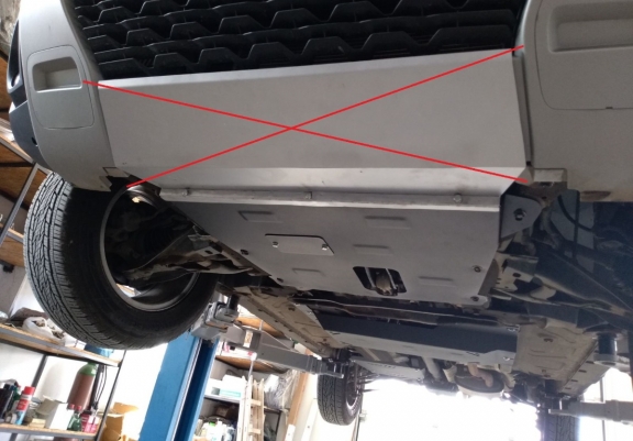 Steel sump guard for Dacia Duster