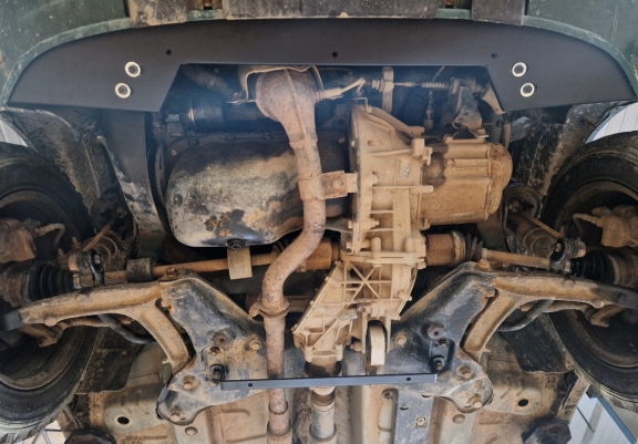 Steel sump guard for Fiat Panda 4x4