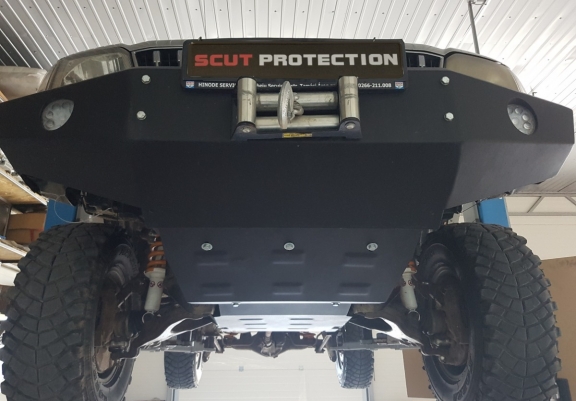 Steel sump guard for Toyota Land Cruiser J90 / J95