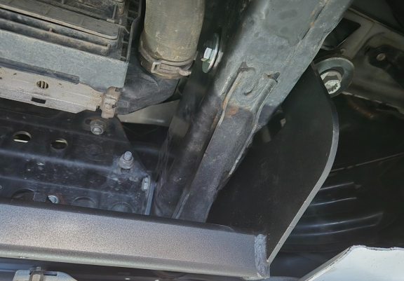 Steel sump guard for Volkswagen Amarok