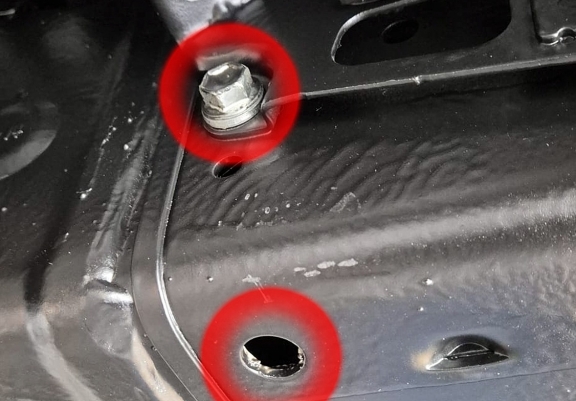 Steel differential guard for Toyota Hilux