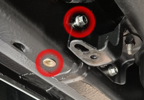 Steel differential guard for Toyota Hilux