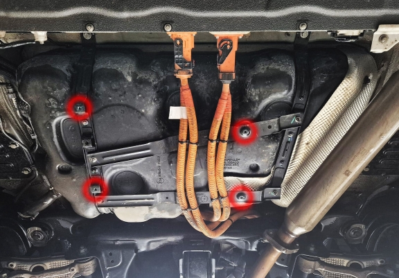 Aluminum fuel tank guard  for Chery Tiggo 9